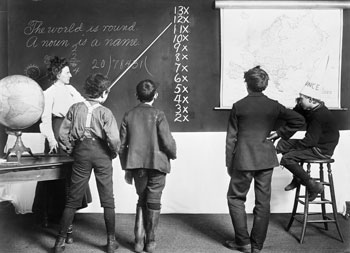 old-fashioned-classroom